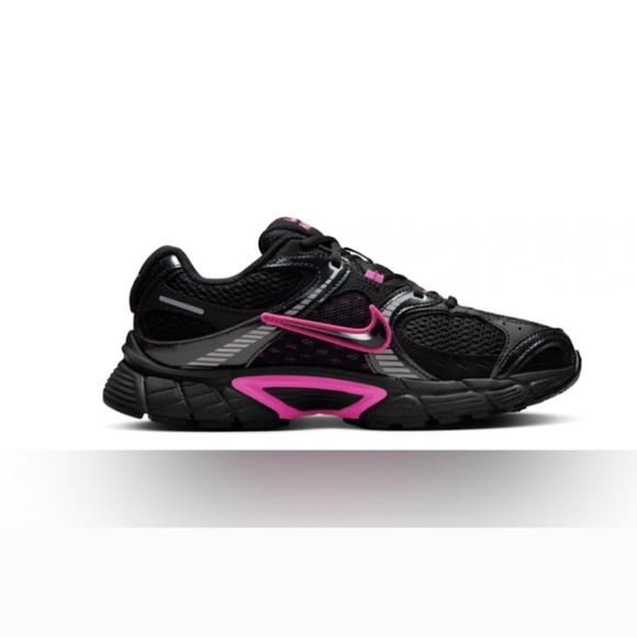 Nike V5 RNR Women's Sneaker - Black/Pink Sz 9 & 9.5 - Picture 5 of 6